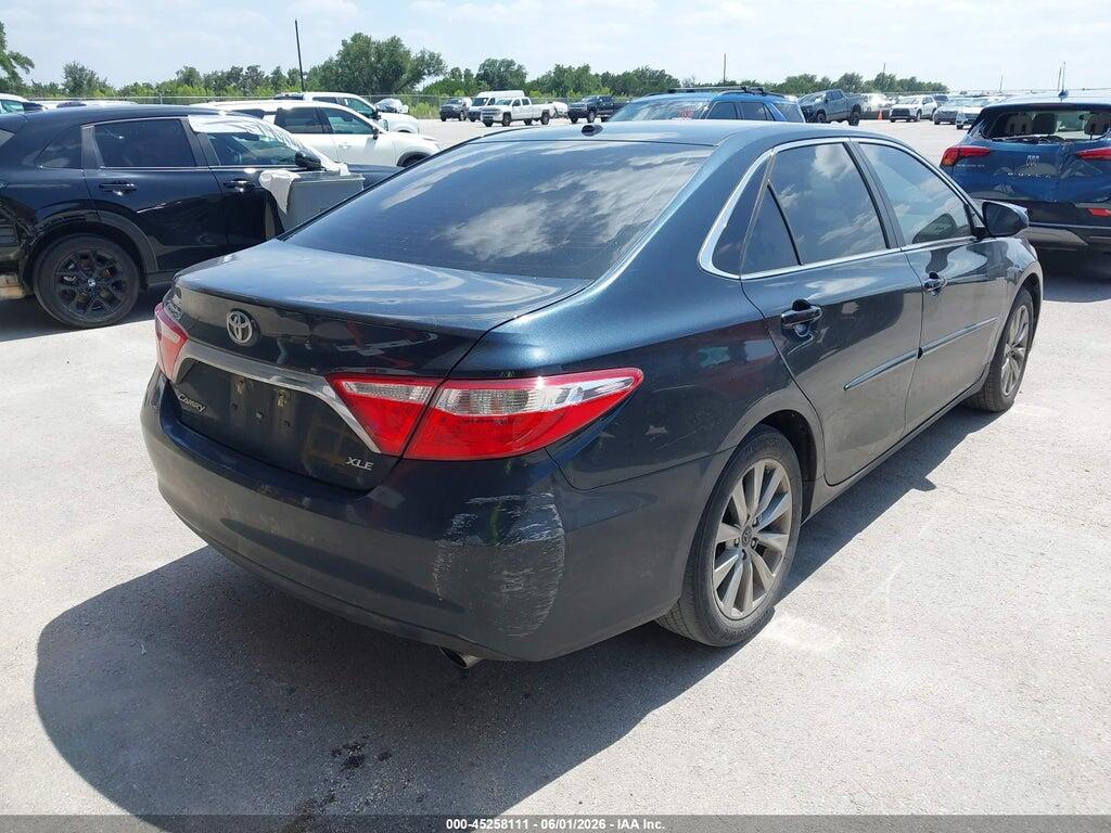 4T1BF1FK4GU586416 2016 TOYOTA CAMRY photo no. 4