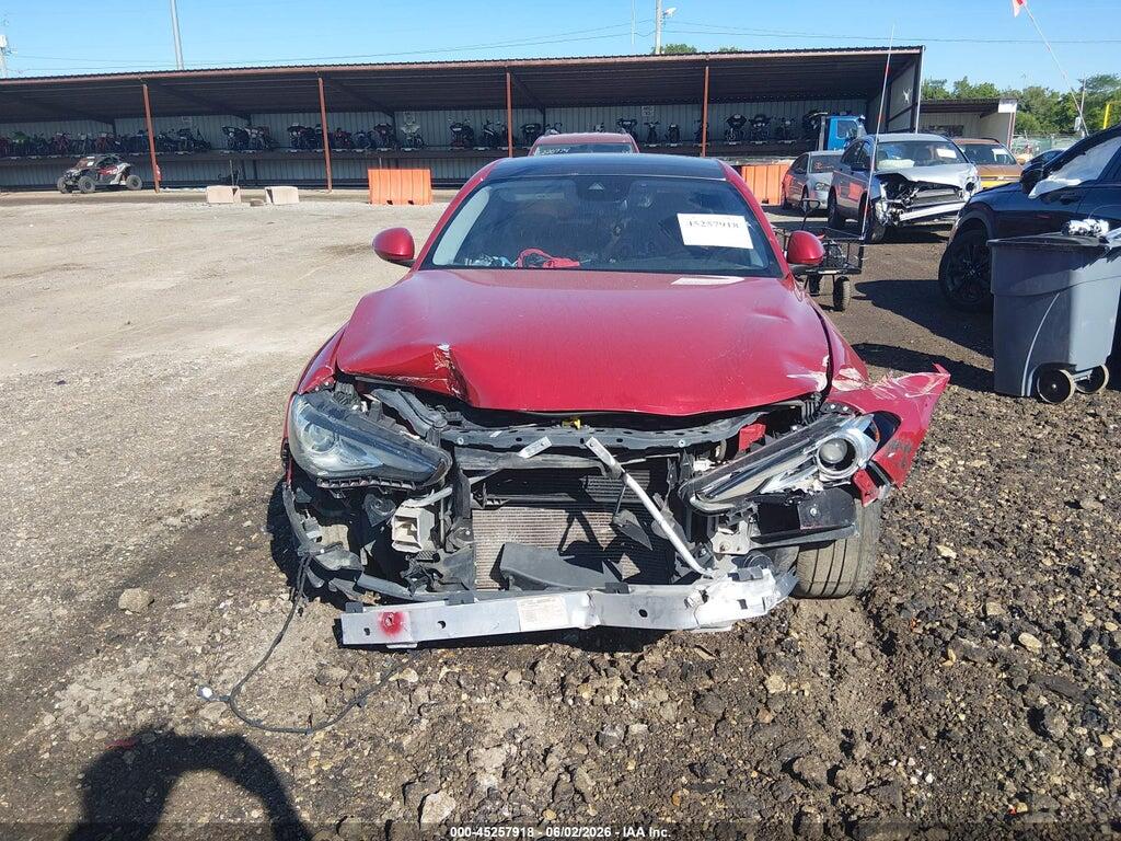 ZARFAECN6J7572894 2018 ALFA ROMEO GIULIA photo no. 11