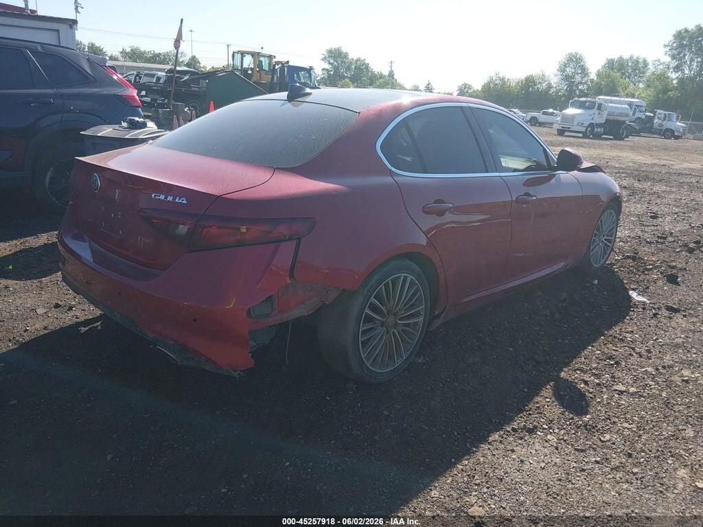 ZARFAECN6J7572894 2018 ALFA ROMEO GIULIA photo no. 4