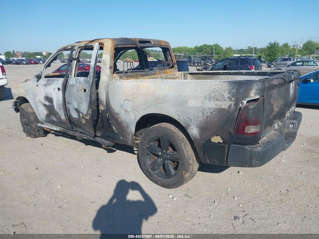 1C6RR7GG2LS150667 2020 RAM 1500 CLASSIC photo no. 3