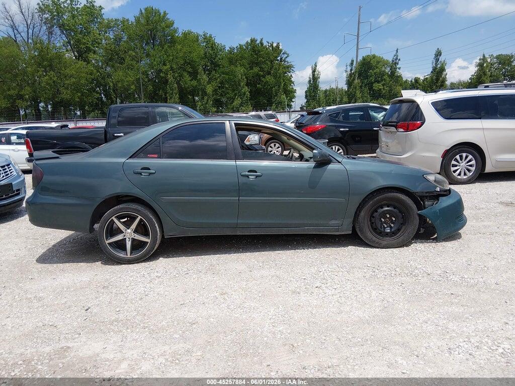4T1BE32K85U070206 2005 TOYOTA CAMRY photo no. 12