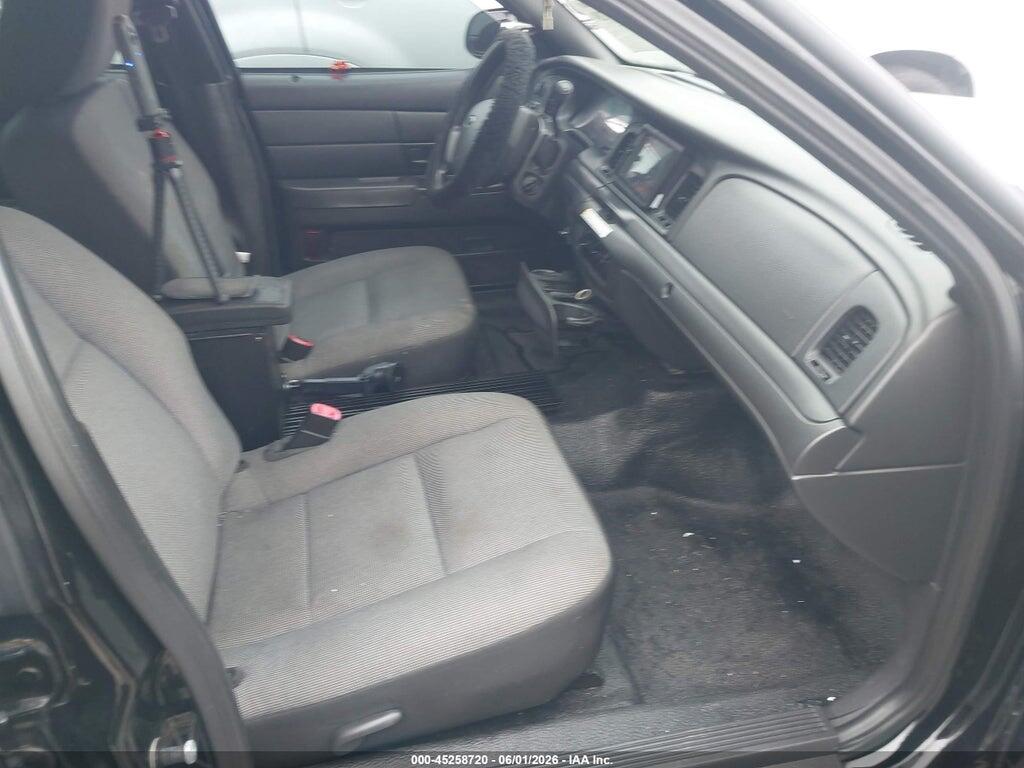 2FABP7BV3BX120455 2011 FORD CROWN VICTORIA photo no. 5