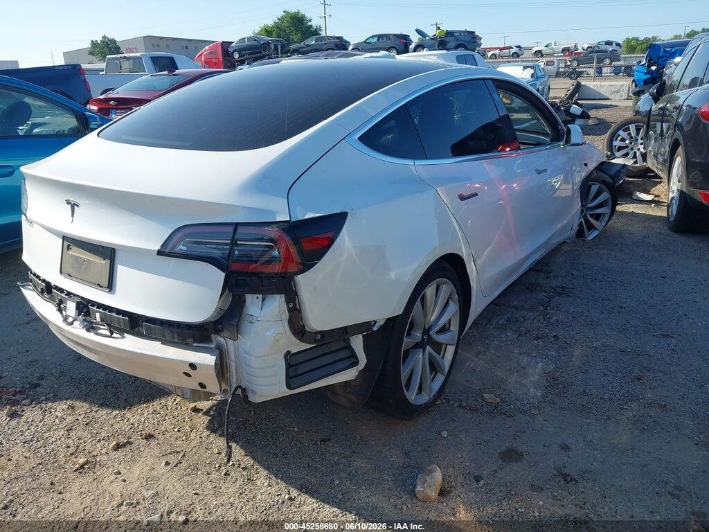 5YJ3E1EA5LF785708 2020 TESLA MODEL 3 photo no. 4