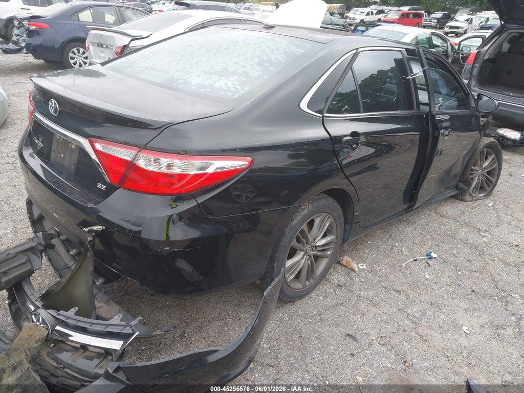 4T1BF1FK8HU441560 2017 TOYOTA CAMRY photo no. 4