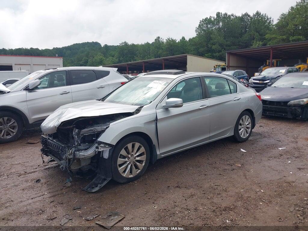 1HGCR2F78DA233645 2013 HONDA ACCORD photo no. 2