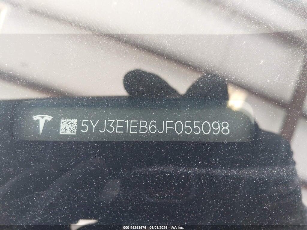 5YJ3E1EB6JF055098 2018 TESLA MODEL 3 photo no. 9