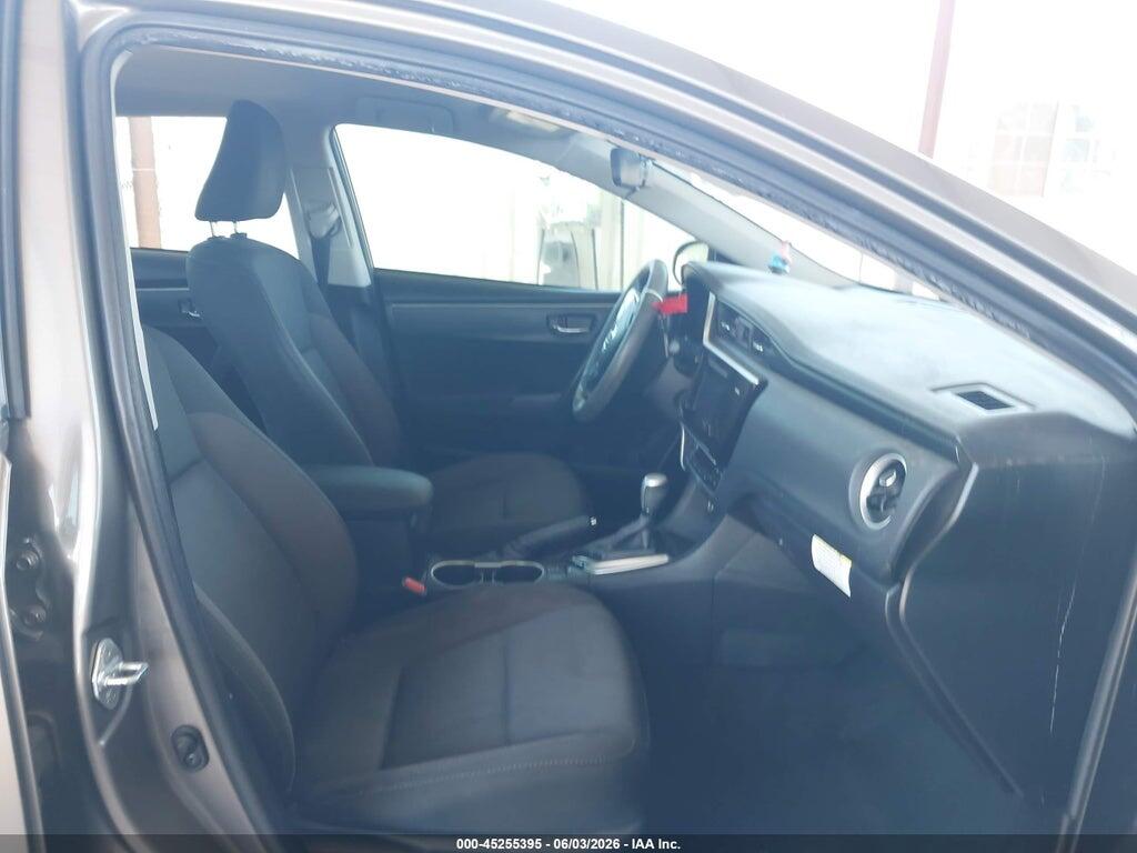 5YFBURHE1HP715906 2017 TOYOTA COROLLA photo no. 5