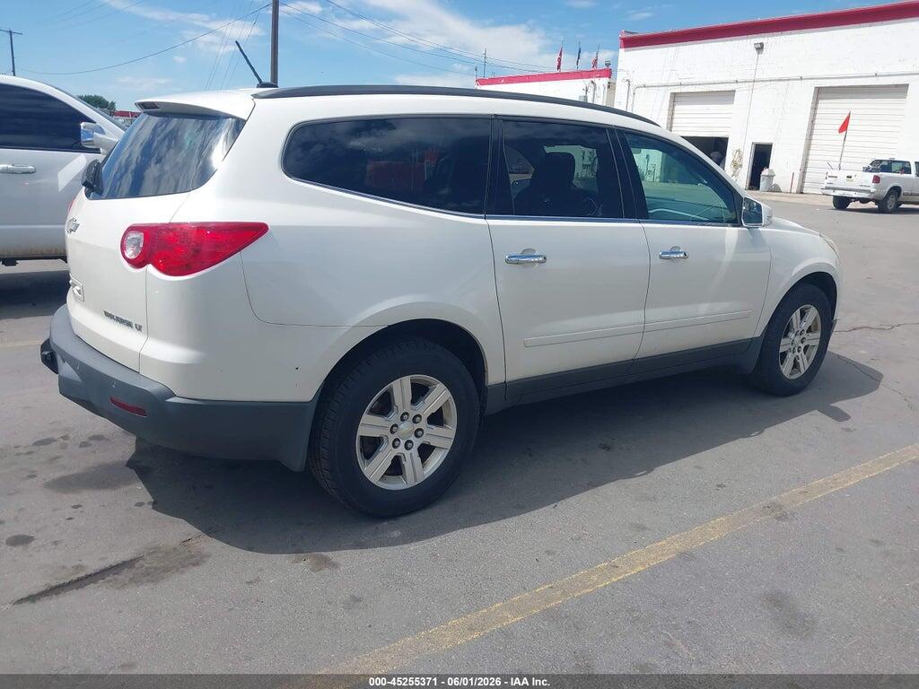 1GNKVJED4BJ362459 2011 CHEVROLET TRAVERSE photo no. 4