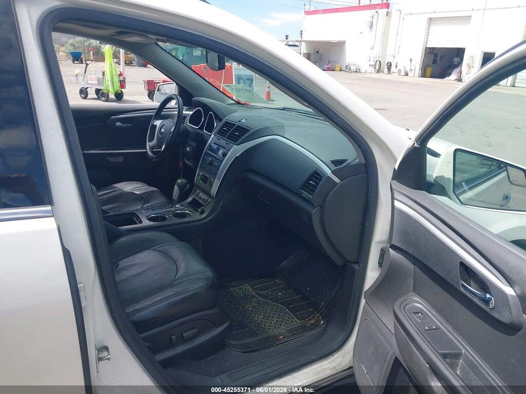 1GNKVJED4BJ362459 2011 CHEVROLET TRAVERSE photo no. 5