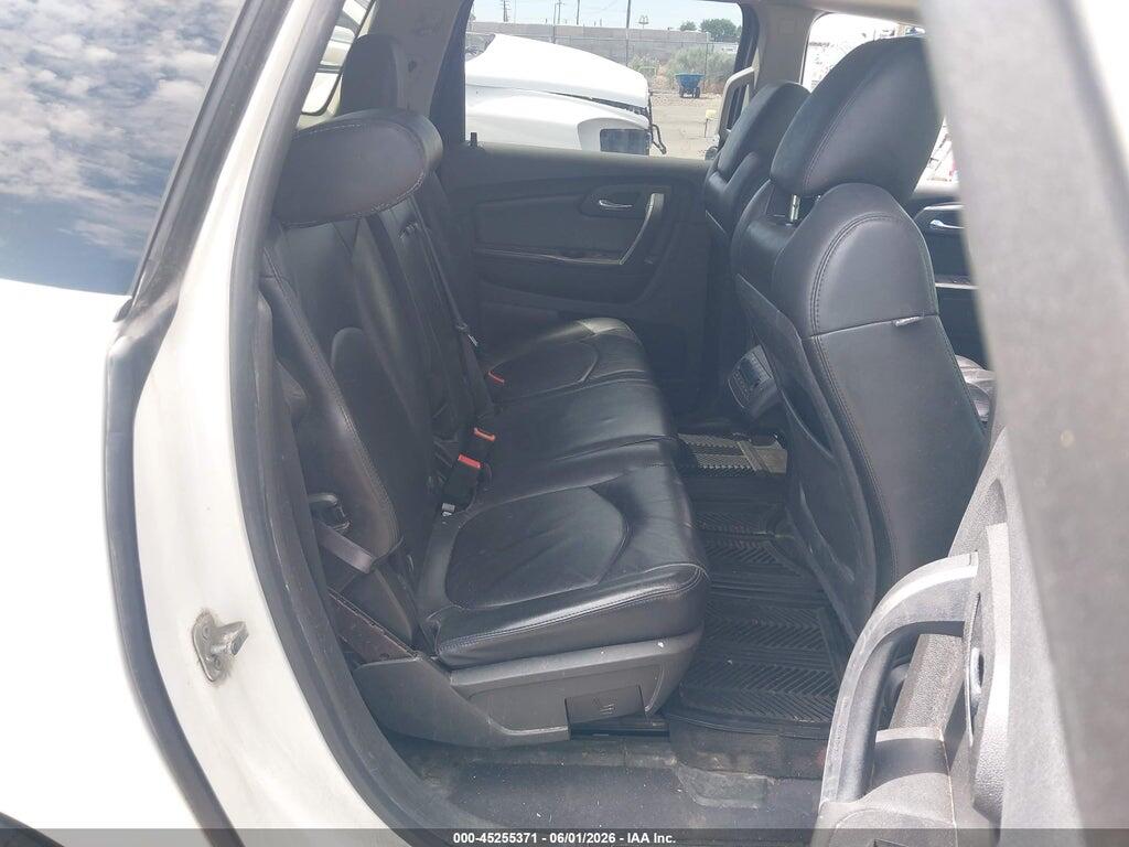 1GNKVJED4BJ362459 2011 CHEVROLET TRAVERSE photo no. 8