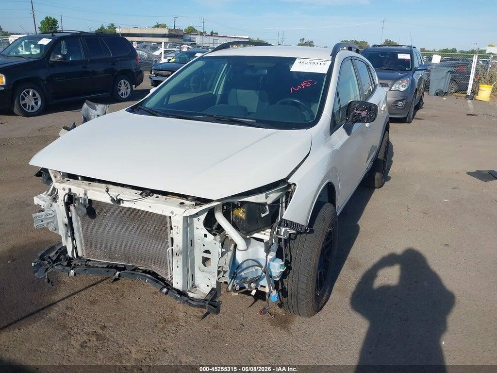 JF2GTABC6J9290990 2018 SUBARU CROSSTREK photo no. 2