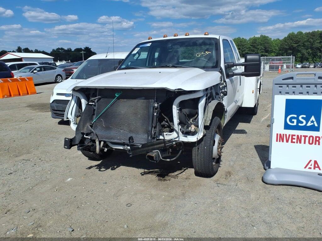 1FD8X3G66EEB69584 2014 FORD F-350 CHASSIS photo no. 2
