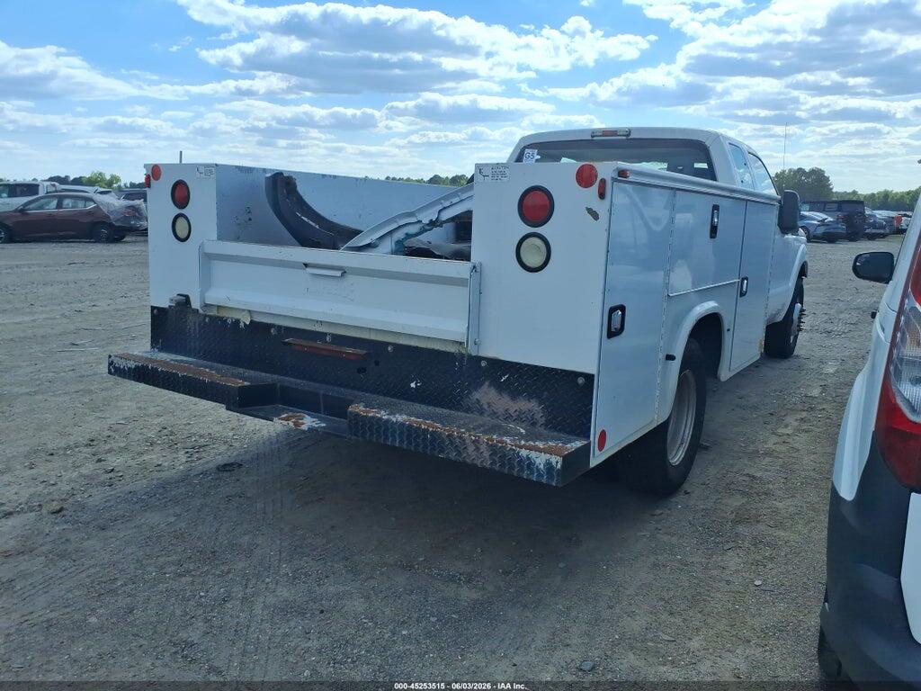1FD8X3G66EEB69584 2014 FORD F-350 CHASSIS photo no. 4
