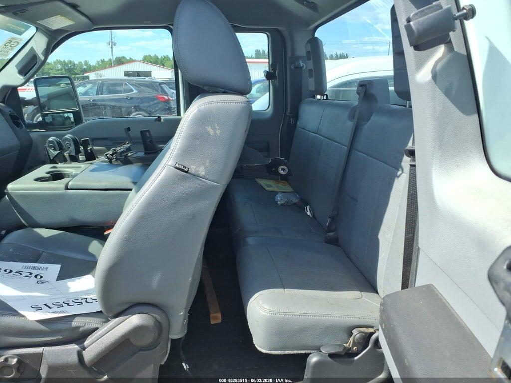 1FD8X3G66EEB69584 2014 FORD F-350 CHASSIS photo no. 7