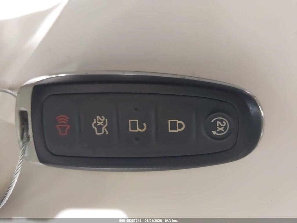 1FMCU0J90GUB19910 2016 FORD ESCAPE photo no. 11