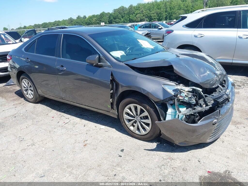 4T1BF1FK4HU448375 2017 TOYOTA CAMRY photo no. 1