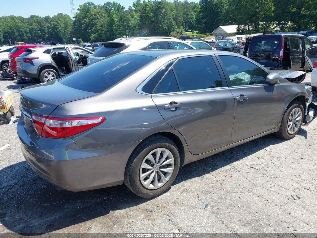 4T1BF1FK4HU448375 2017 TOYOTA CAMRY photo no. 4
