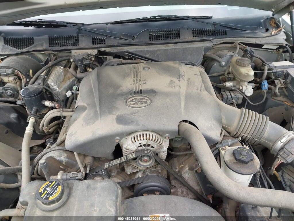 2FAFP74W1YX184185 2000 FORD CROWN VICTORIA photo no. 10