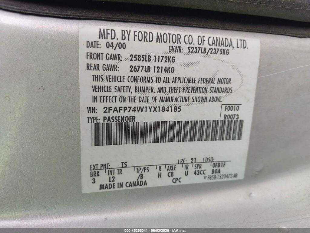 2FAFP74W1YX184185 2000 FORD CROWN VICTORIA photo no. 9