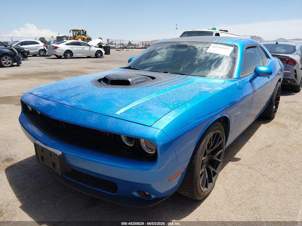 2C3CDZBT9FH912924 2015 DODGE CHALLENGER photo no. 2