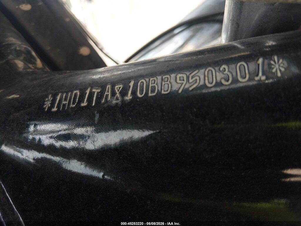 1HD1TA810BB950301 2011 HARLEY-DAVIDSON FLTRUSE photo no. 10