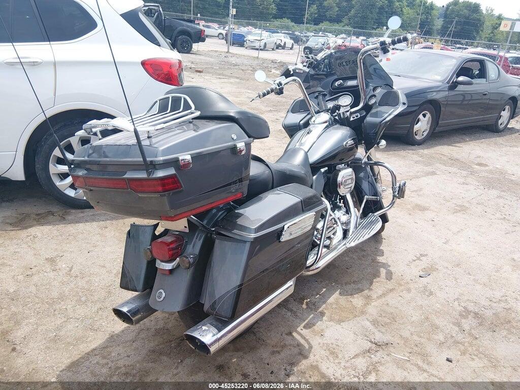 1HD1TA810BB950301 2011 HARLEY-DAVIDSON FLTRUSE photo no. 4