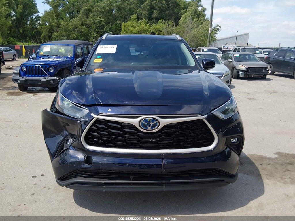 5TDKBRCH4PS568705 2023 TOYOTA HIGHLANDER photo no. 12