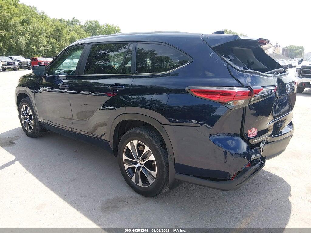 5TDKBRCH4PS568705 2023 TOYOTA HIGHLANDER photo no. 3