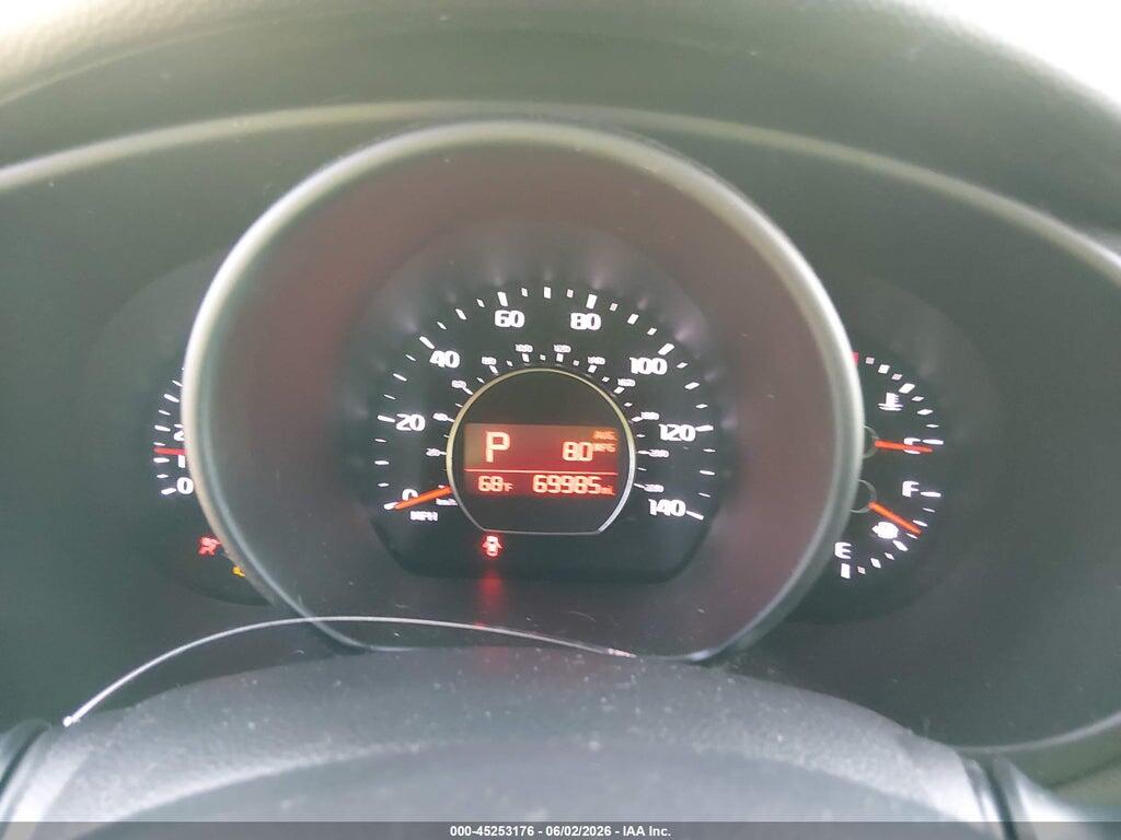 KNDJN2A20G7370948 2016 KIA SOUL photo no. 7