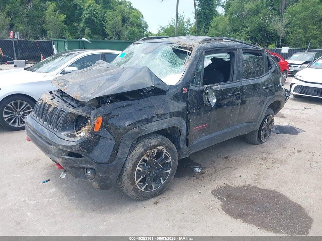 ZACNJDC11PPP15059 2023 JEEP RENEGADE photo no. 2