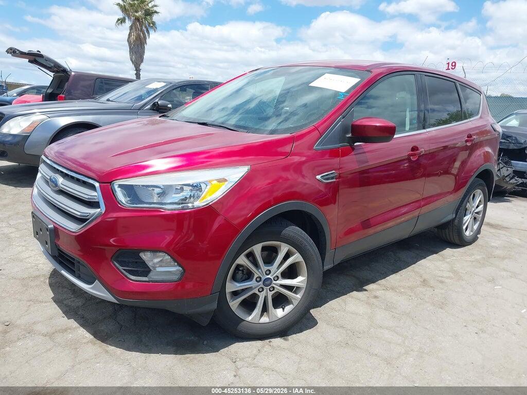 1FMCU0GD1HUD93260 2017 FORD ESCAPE photo no. 2