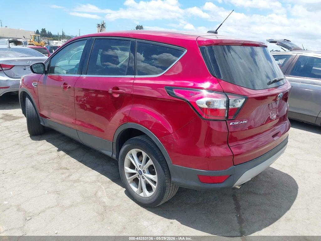 1FMCU0GD1HUD93260 2017 FORD ESCAPE photo no. 3
