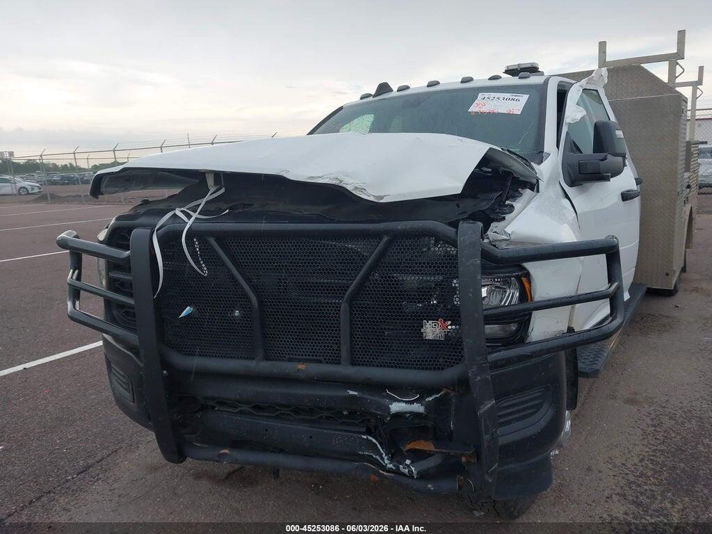 3C7WRTCL8PG553205 2023 RAM 3500 CHASSIS photo no. 11