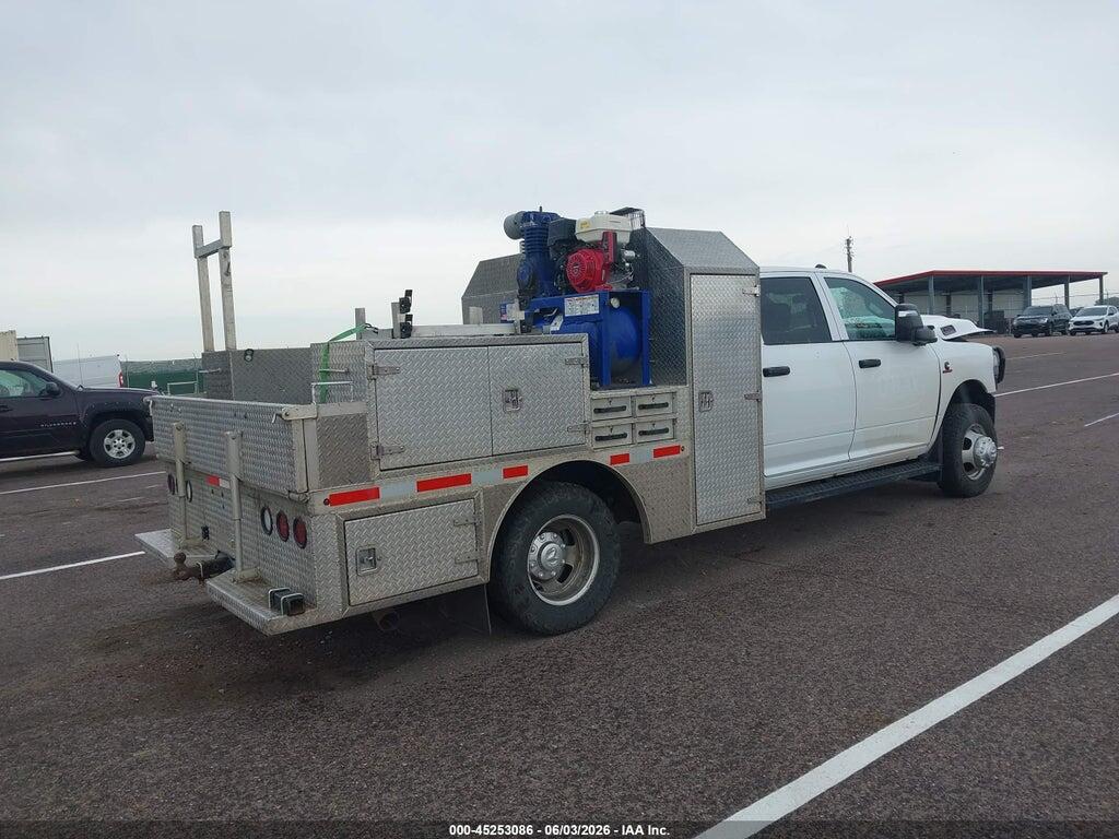 3C7WRTCL8PG553205 2023 RAM 3500 CHASSIS photo no. 4