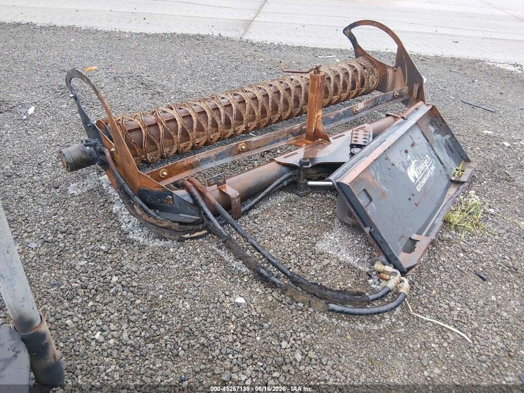 12345678901234567 2005 BOBCAT ROLLER BRUSH photo no. 3