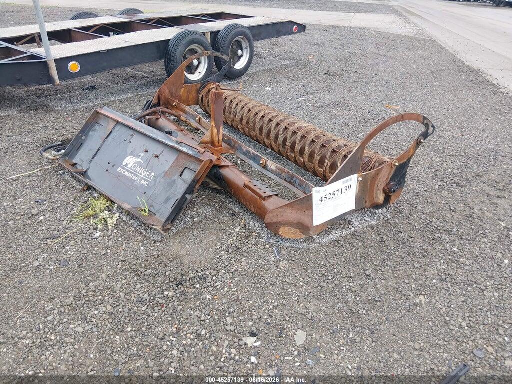 12345678901234567 2005 BOBCAT ROLLER BRUSH photo no. 4