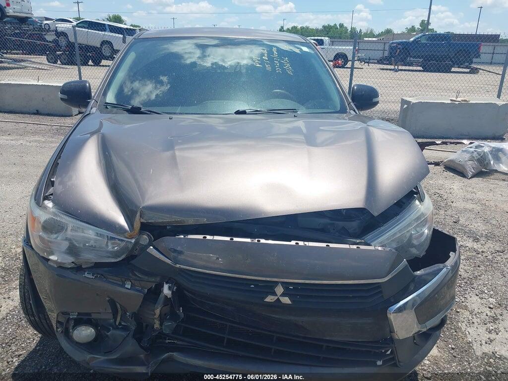 JA4AR3AU8HZ070425 2017 MITSUBISHI OUTLANDER SPORT photo no. 12