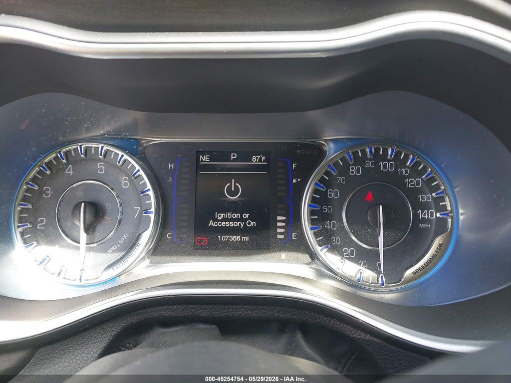 1C3CCCAB3FN590782 2015 CHRYSLER 200 photo no. 7