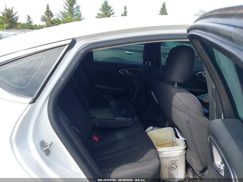 1C3CCCAB3FN590782 2015 CHRYSLER 200 photo no. 8