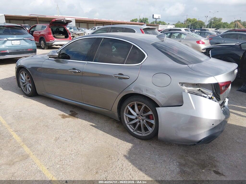 ZARFAEBNXJ7568025 2018 ALFA ROMEO GIULIA photo no. 3