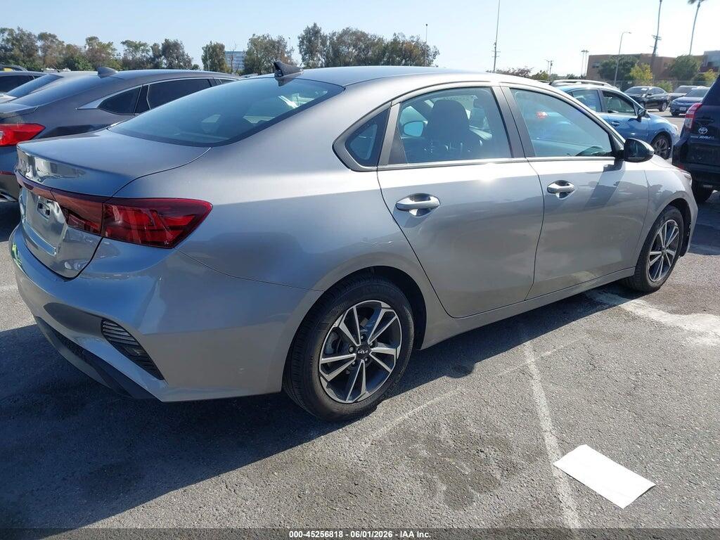 3KPF24AD3RE837052 2024 KIA FORTE photo no. 4