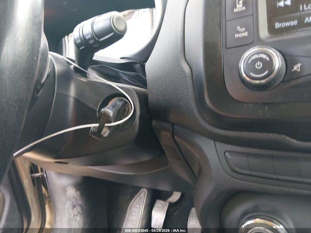 ZACCJABH0FPC02424 2015 JEEP RENEGADE photo no. 11