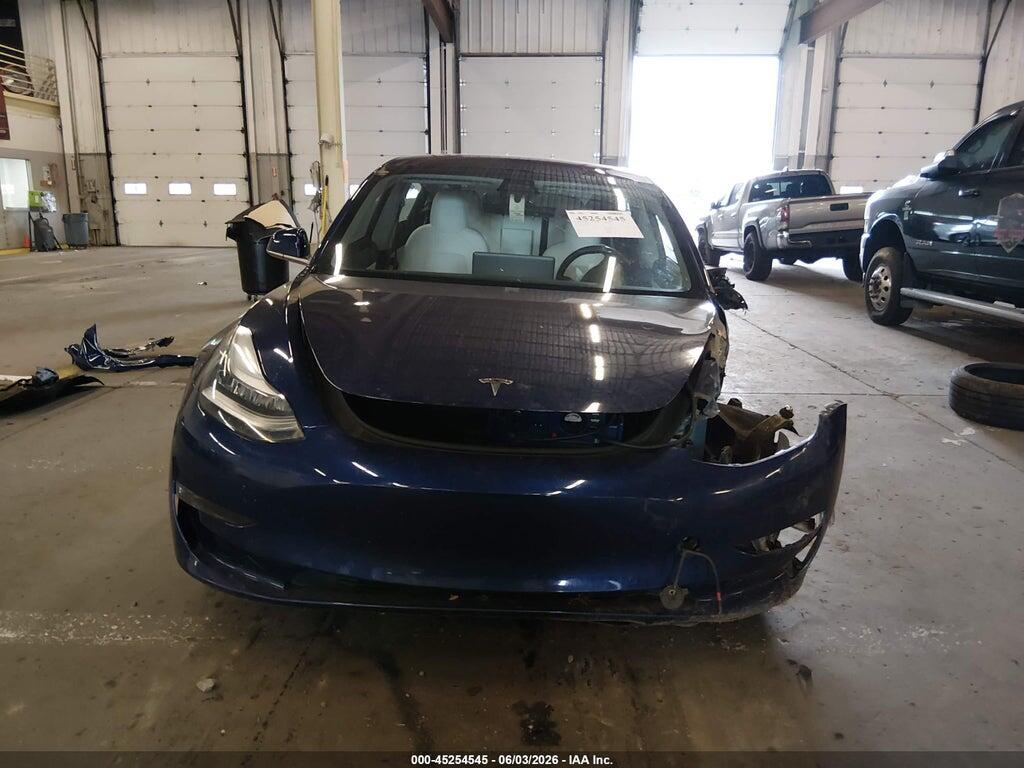 5YJ3E1EB9JF147693 2018 TESLA MODEL 3 photo no. 12
