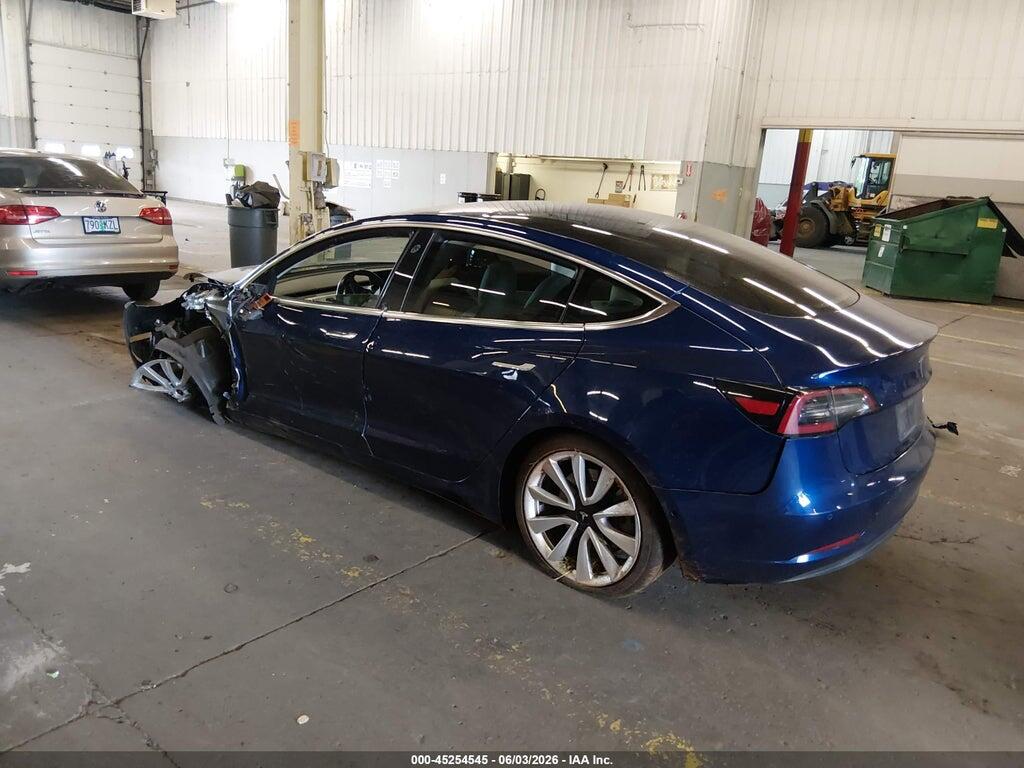 5YJ3E1EB9JF147693 2018 TESLA MODEL 3 photo no. 3