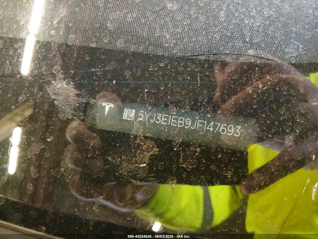 5YJ3E1EB9JF147693 2018 TESLA MODEL 3 photo no. 9