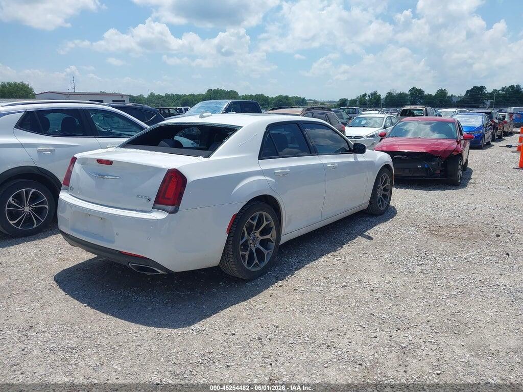 2C3CCABG1JH264236 2018 CHRYSLER 300 photo no. 4