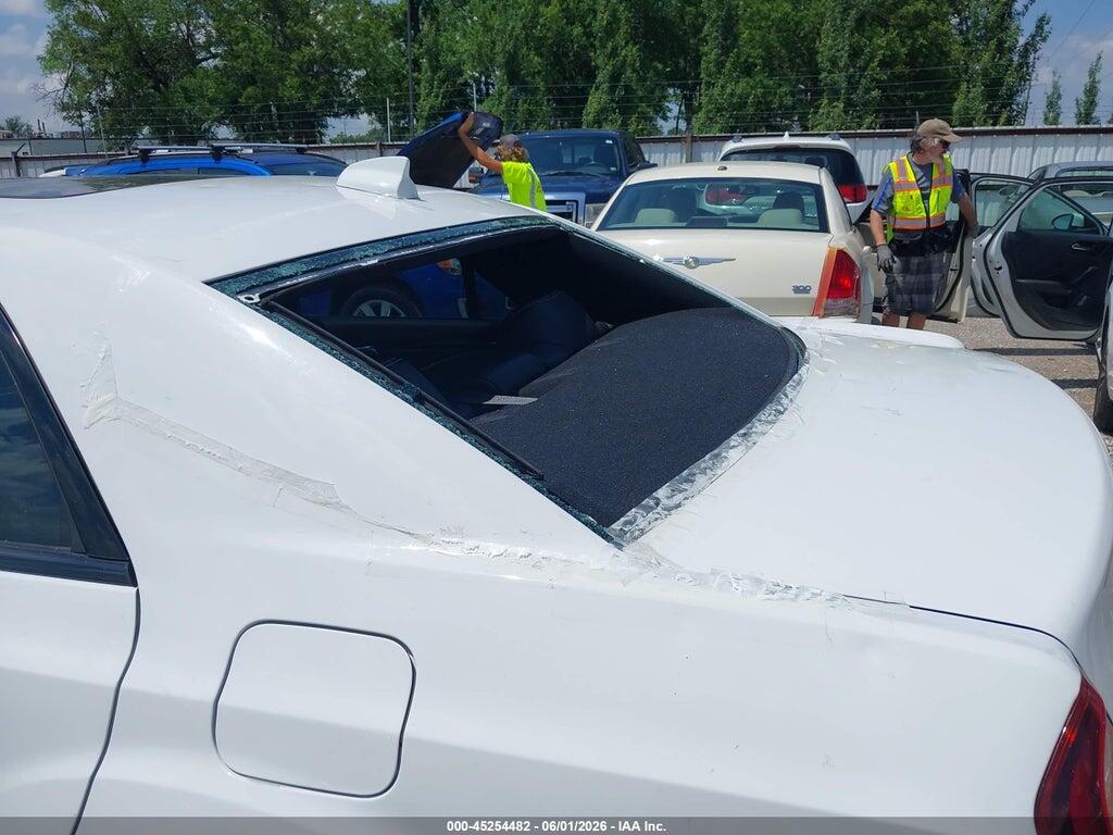 2C3CCABG1JH264236 2018 CHRYSLER 300 photo no. 6