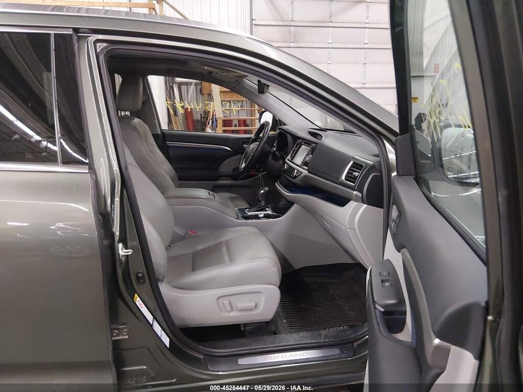 5TDDZRFH5KS976638 2019 TOYOTA HIGHLANDER photo no. 5