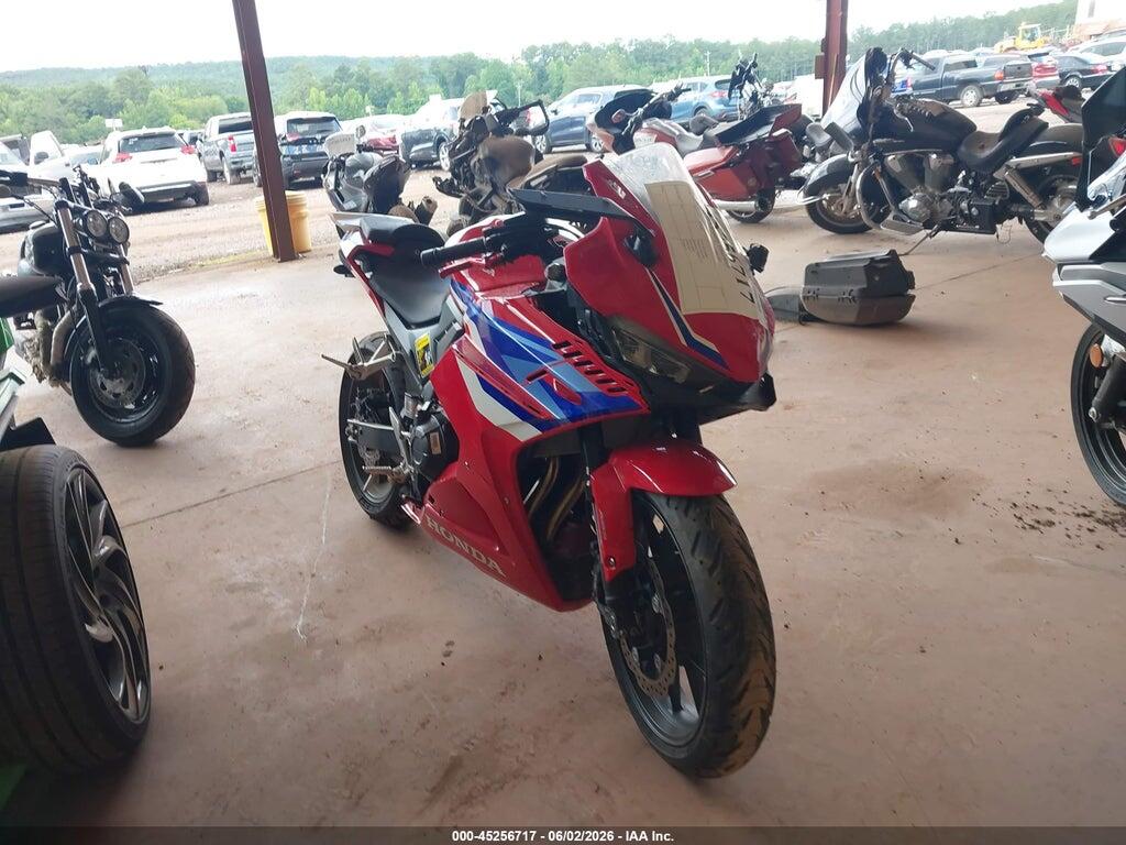 MLHPC7051S5101111 2025 HONDA CBR500 photo no. 1