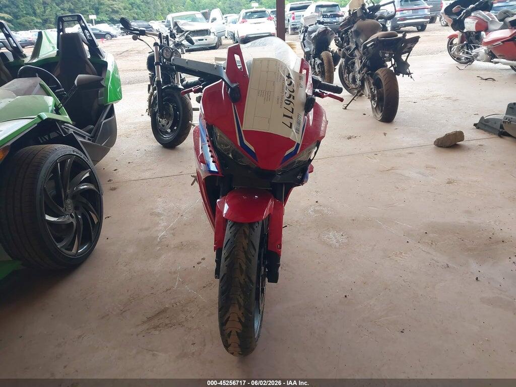 MLHPC7051S5101111 2025 HONDA CBR500 photo no. 5
